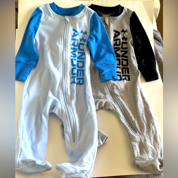 Baby Boy Under Armour Bodysuits - Picture 1 of 3